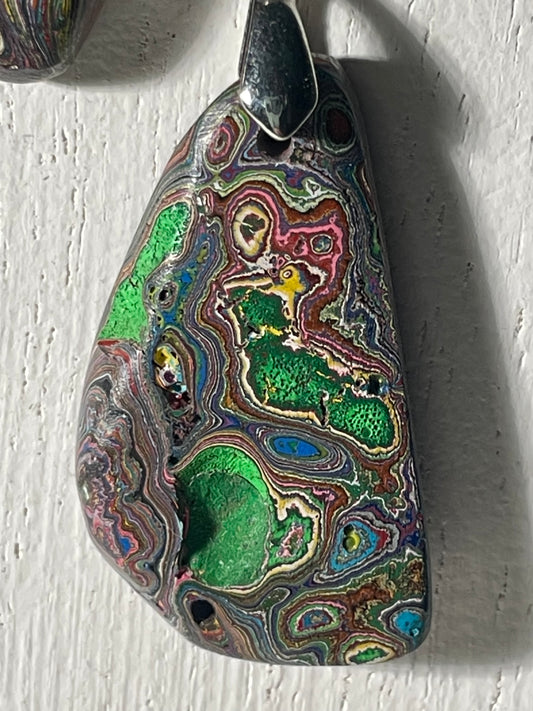 Cadillac Ranch Fordite Necklace