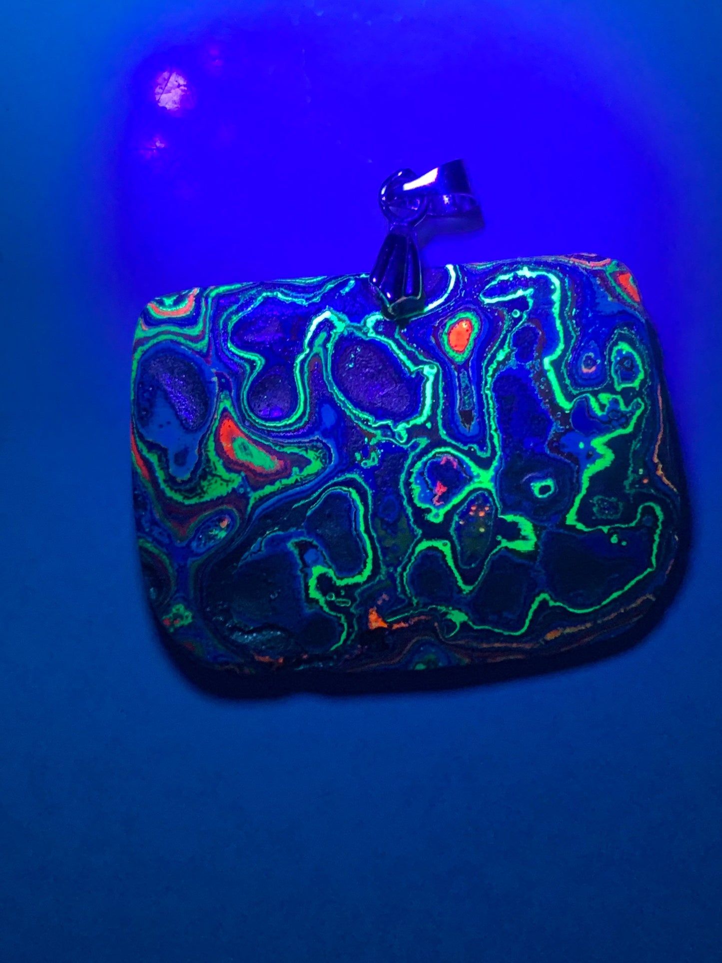 Cadillac Ranch pendant